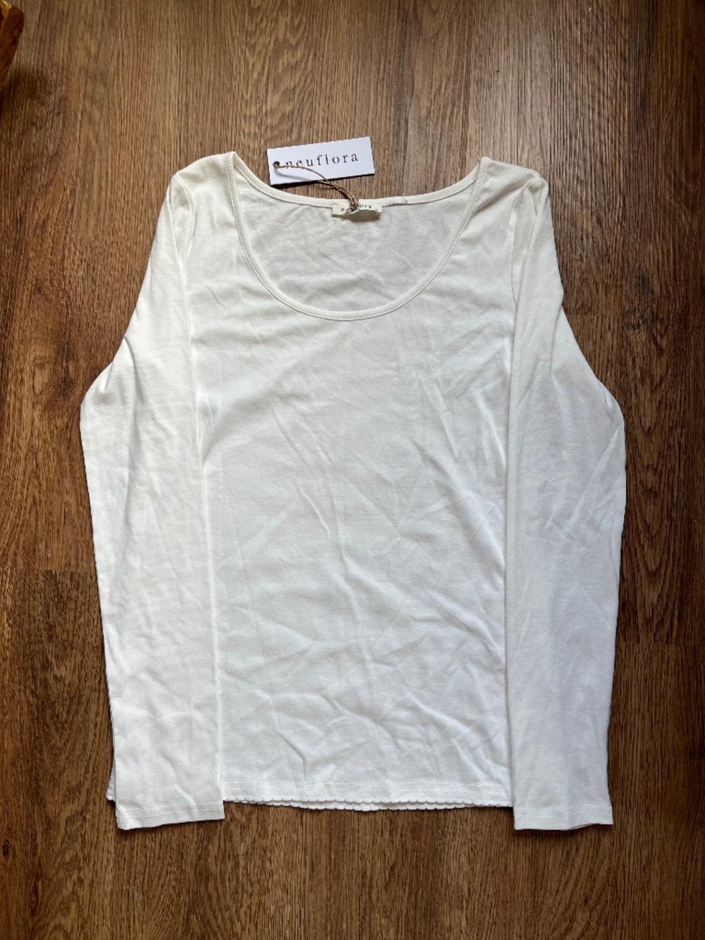 Neuflora Kelia Long Sleeve - White